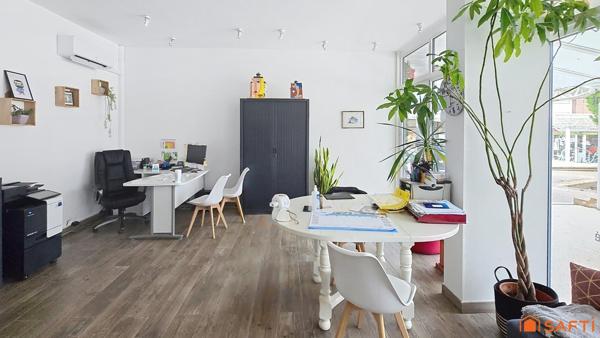 2 Appartements avec jardin privatif + 2 locaux commerciaux