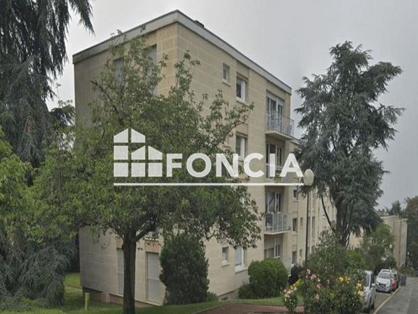 Location Studio 33.4 m² - 10 ALLEE DES ECUYERS Chambourcy 78240