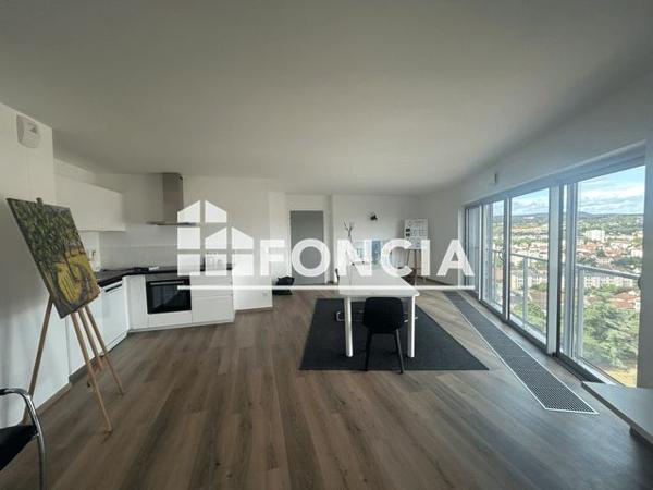 Location Appartement 2 pièces 96.4 m² - 71 AVENUE JEAN JAURES Dijon 21000