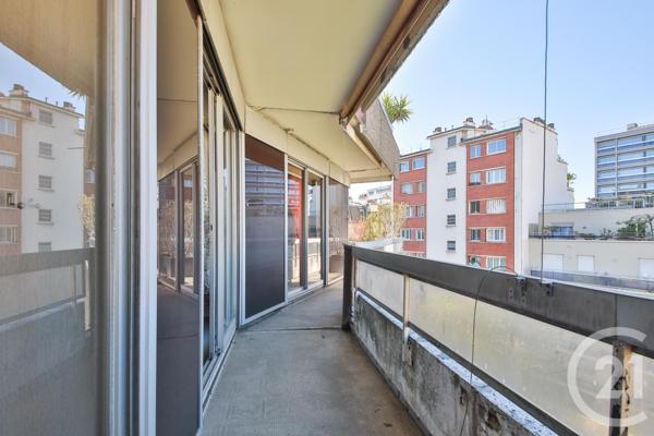 Appartement F4 à vendre  4 pièces - 110,19 m 2   PARIS  - 75015