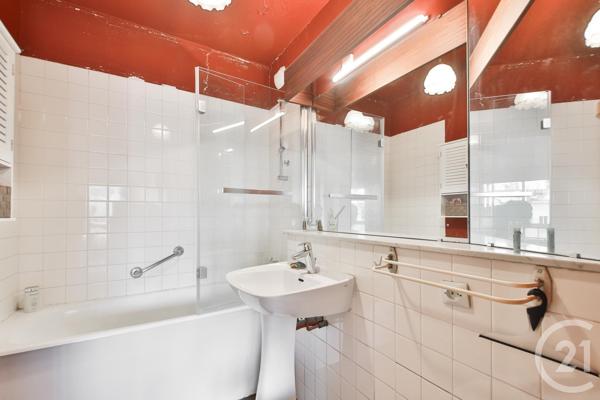 Appartement F4 à vendre  4 pièces - 110,19 m 2   PARIS  - 75015
