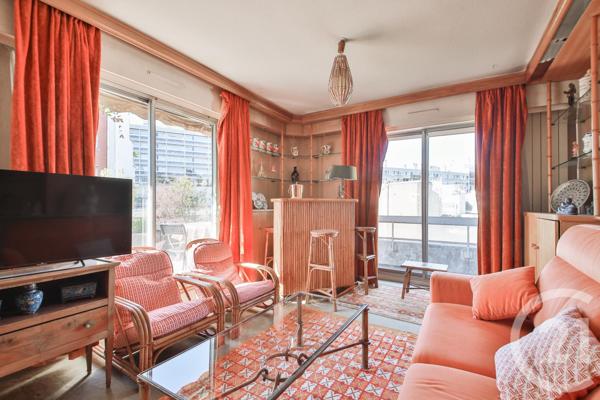 Appartement F4 à vendre  4 pièces - 110,19 m 2   PARIS  - 75015