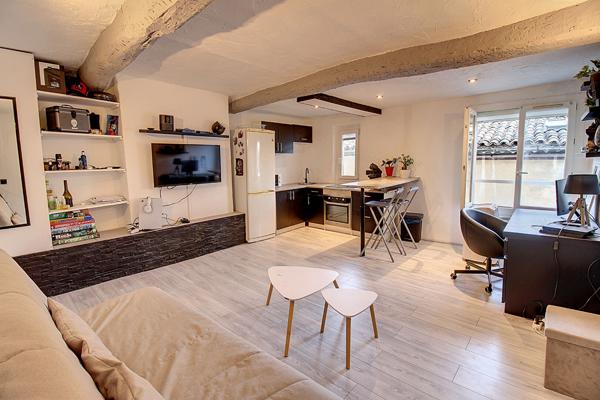 A VENDRE EN EXCLUSIVITÉ ! Studio Trans En Provence 28 m²