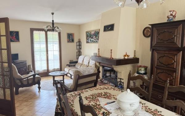 Vente Maison Avec jardin et garage Saint-amand-montrond   