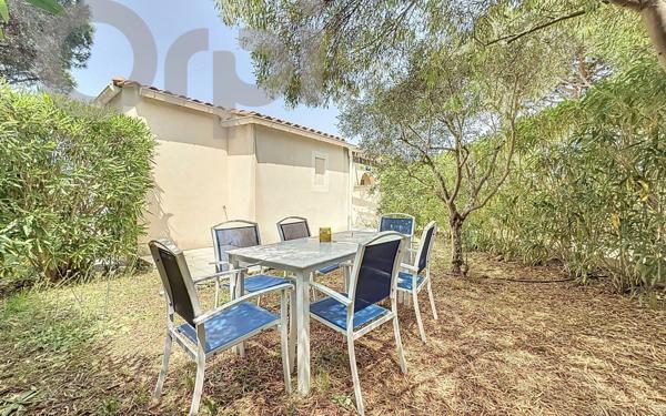 Appartement à vendre    3 pièces • 49 m2 Fréjus