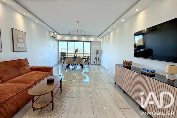 Appartement à vendre 4 pièces 106 m² Marseille 8