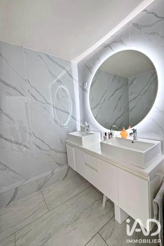 Appartement à vendre 4 pièces 106 m² Marseille 8