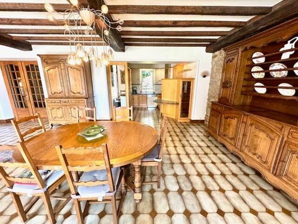 Havre de paix, un magnifique en semble en pierres sans à vis à vis