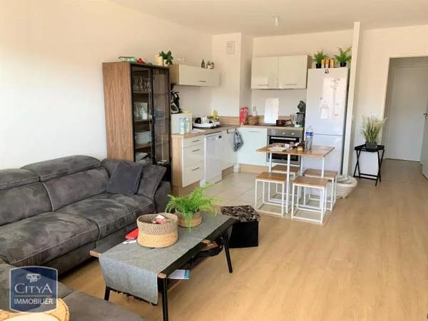 Appartement à louer 3 pièces 64.72m² Angers (49100)