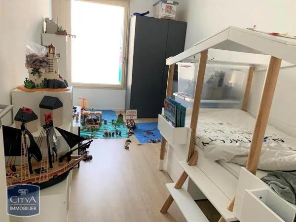 Appartement à louer 3 pièces 64.72m² Angers (49100)