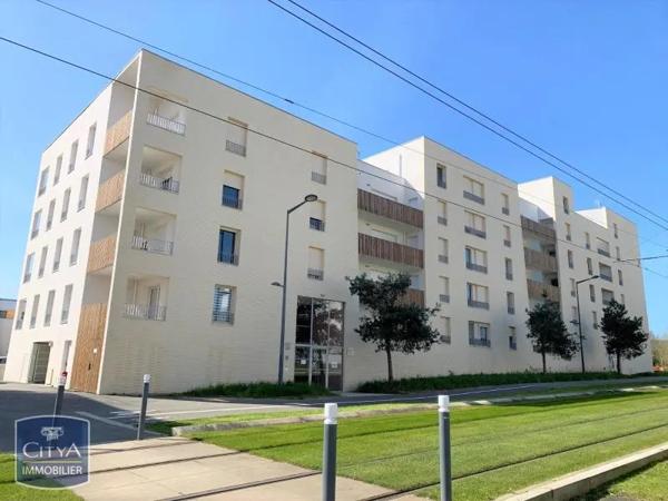 Appartement à louer 3 pièces 64.72m² Angers (49100)