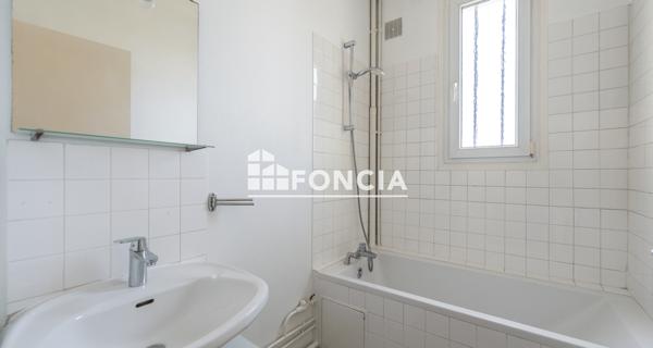 À vendre Appartement 3 pièces 57.44 m² - Rueil-malmaison 92500