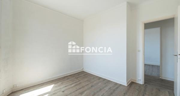À vendre Appartement 3 pièces 57.44 m² - Rueil-malmaison 92500
