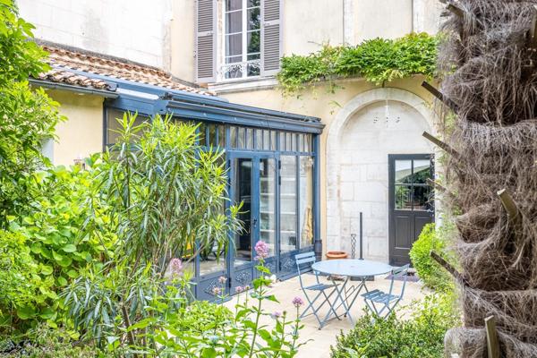 MAGNIFIQUE MAISON DE VILLE 4CH AVEC GARAGE