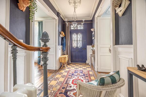 MAGNIFIQUE MAISON DE VILLE 4CH AVEC GARAGE