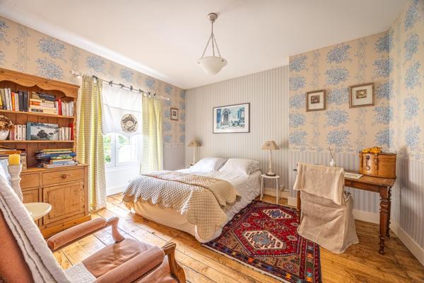 MAGNIFIQUE MAISON DE VILLE 4CH AVEC GARAGE