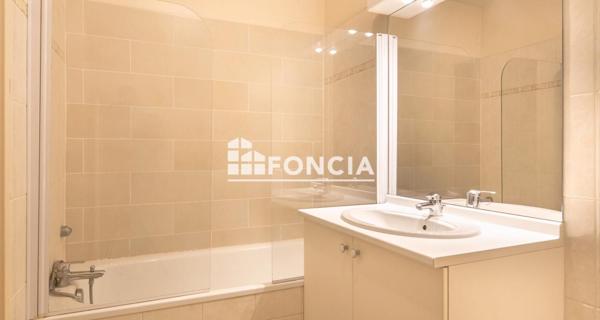 À vendre Appartement 2 pièces 46 m² - Grenoble 38100