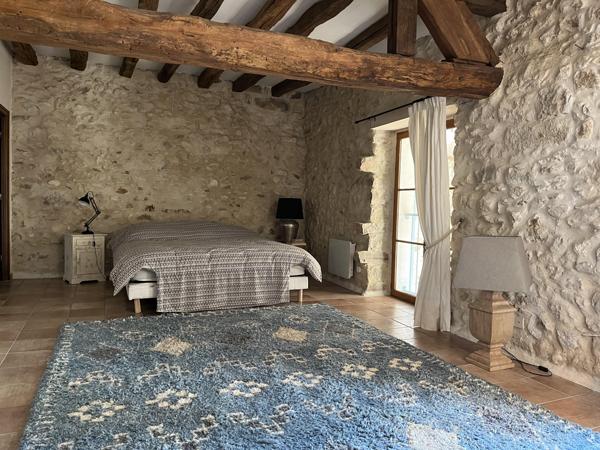 Vente / Maison en pierre