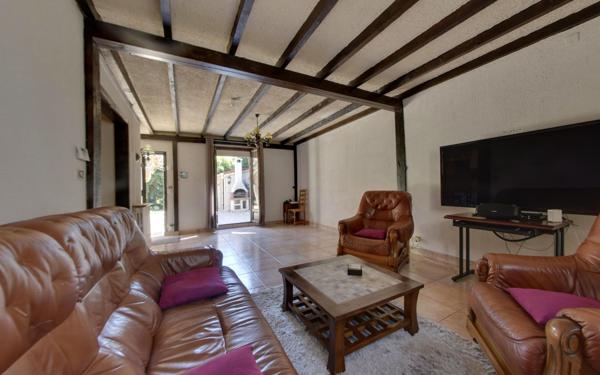 Maison à vendre    4 pièces • 85 m2 Le Blanc-Mesnil