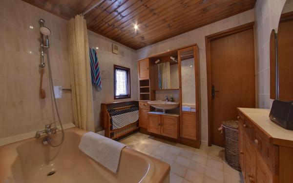 Maison à vendre    4 pièces • 85 m2 Le Blanc-Mesnil