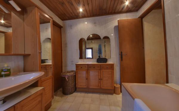 Maison à vendre    4 pièces • 85 m2 Le Blanc-Mesnil