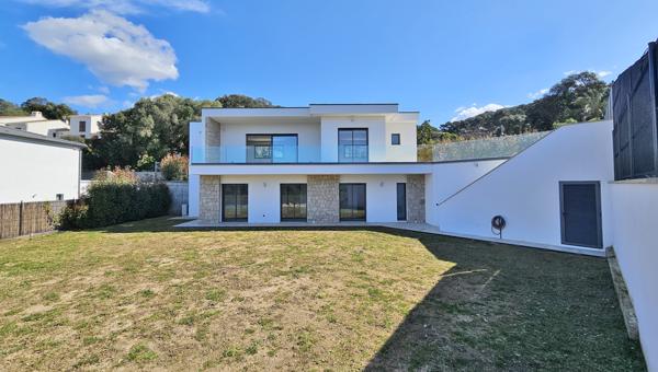BASTELICACCIA Superbe villa récente Ajaccio (20000)