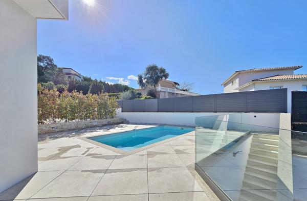 BASTELICACCIA Superbe villa récente Ajaccio (20000)