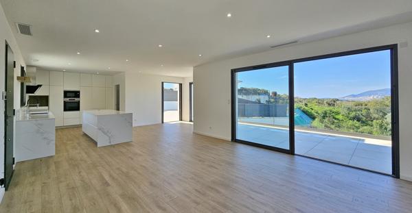 BASTELICACCIA Superbe villa récente Ajaccio (20000)