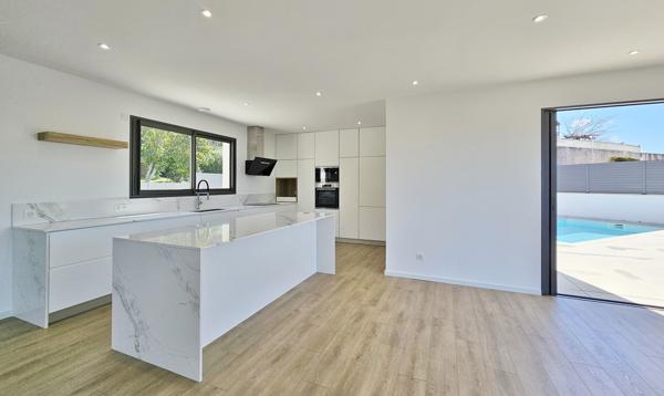 BASTELICACCIA Superbe villa récente Ajaccio (20000)