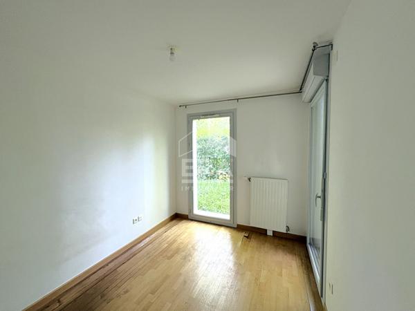 Rare à Guyancourt, 3P de 67 m² en rez-de-jardin, Jardin 99 m² , Terrasse , 2 Parkings