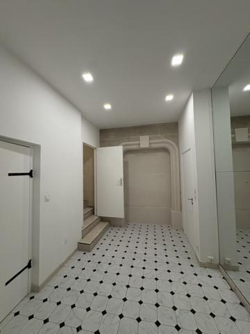 Marseille (13006) À LOUER – Local en sousplex de 112 m² – Cours Pierre-Puget, Marseille 6ème