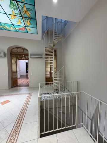 Marseille (13006) À LOUER – Local en sousplex de 112 m² – Cours Pierre-Puget, Marseille 6ème