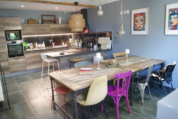 Tignieu-Jameyzieu (38230) MAISON T6 170 m2 TERRAIN 500 m2