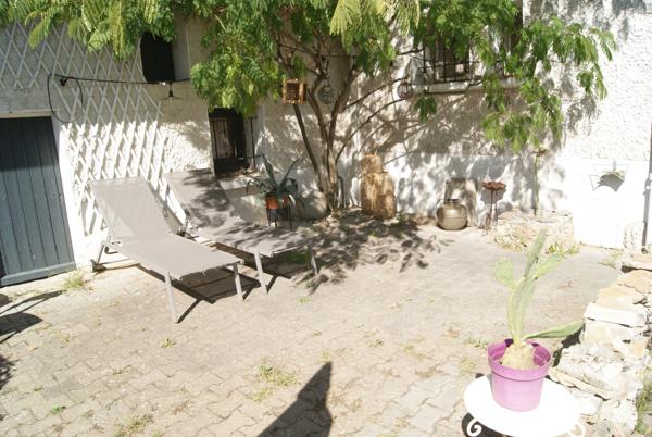 Tignieu-Jameyzieu (38230) MAISON T6 170 m2 TERRAIN 500 m2