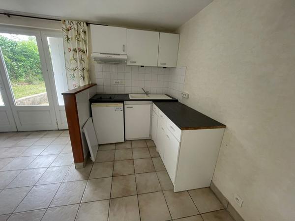 Appartement Poitiers – 2 pièces – 33.53 m2