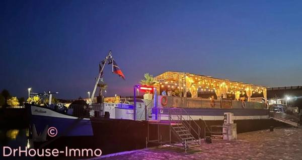 Bien immobilier à vendre 5 pièces de 170 m²