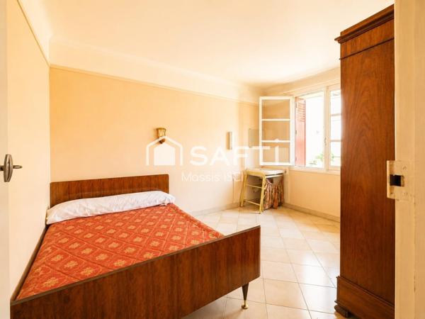 Maison de 243m2  avec 8 boxes à vendre sur Alfortville