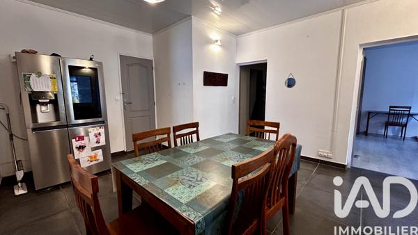 Maison à vendre 14 pièces 276 m² Le Tampon