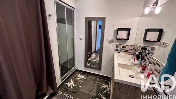 Maison à vendre 14 pièces 276 m² Le Tampon