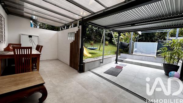 Maison à vendre 14 pièces 276 m² Le Tampon