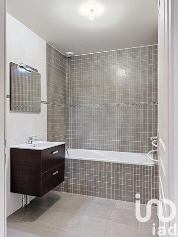 Appartement à vendre 2 pièces 49 m² Magny-le-Hongre