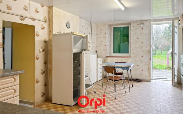 Maison à vendre    4 pièces •  Voussac