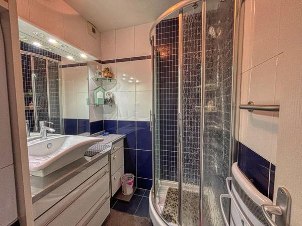 À Vendre Bel appartement avec aperçu mer, à deux pas de la plage de Pontaillac Vaux sur mer