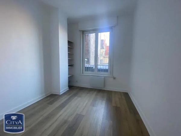 Appartement à louer 3 pièces 63.99m²