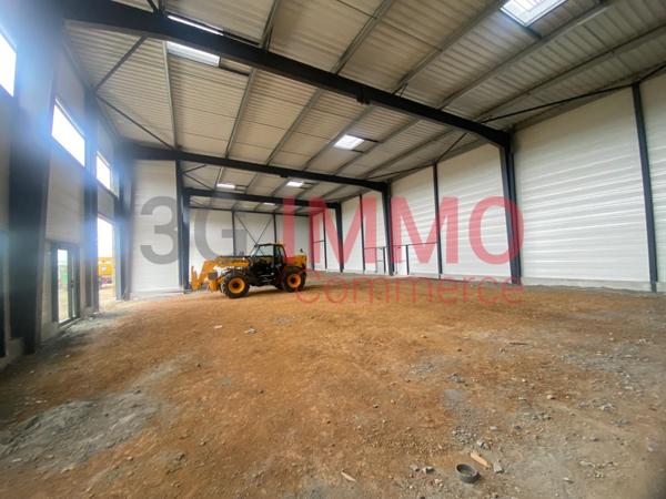 Location / Local Industriel / Bâtiment