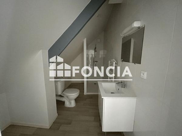 Location Maison 3 pièces 103.63 m² - 12 RUE DU VIEUX PALAIS Chatellerault 86100