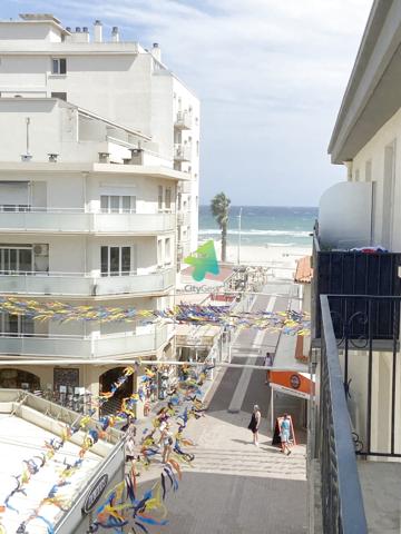 Appartement rénové au centre de Canet-Plage