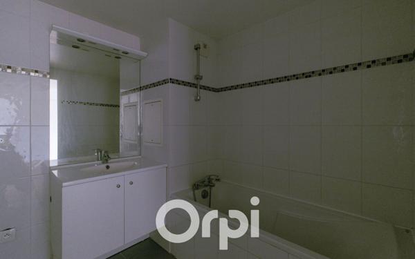 Appartement à vendre    3 pièces • 62,23 m2 Chaville