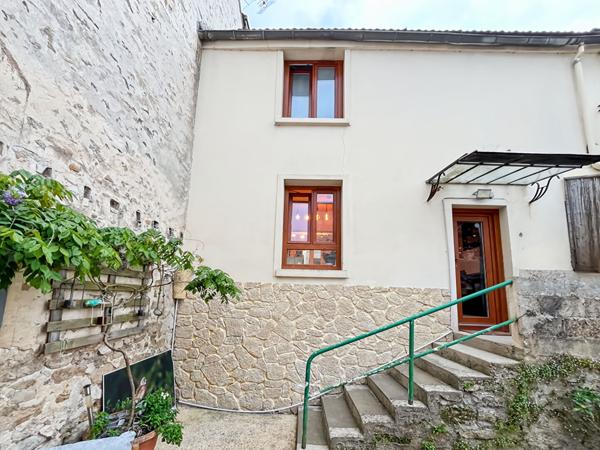 Maison de ville avec jardin et cave Oinville sur montcient
