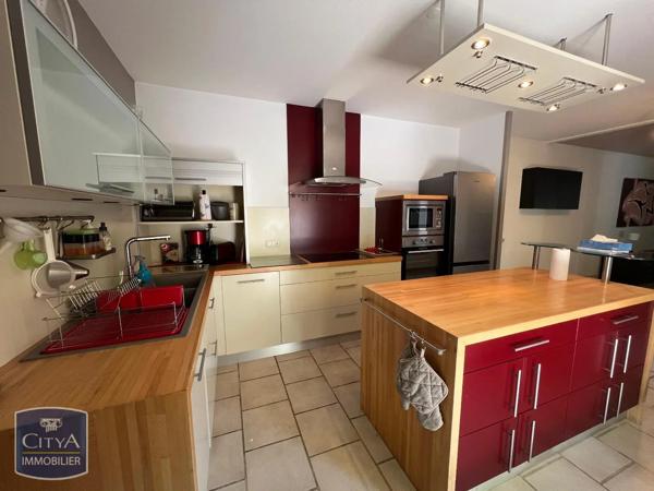 Maison à louer 4 pièces 119.42m² Angoulême (16000)